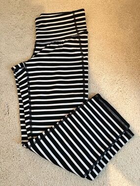 Athleta Ankle Leggings